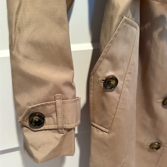 London Fog Classic Tan Trench Coat with Removable Hood size M - Picture 6 of 16